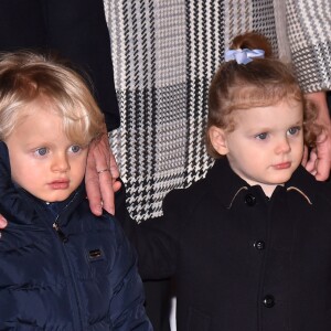 Le prince Albert II de Monaco, la princesse Charlene et leur enfant le prince héritier Jacques et la princesse Gabriella - La famille princière de Monaco lors des traditionnelles célébrations de la Sainte Dévote, sainte patronne de Monaco et de la famille princière, à Monaco. Le 26 janvier 2018 © Bruno Bebert / Bestimage