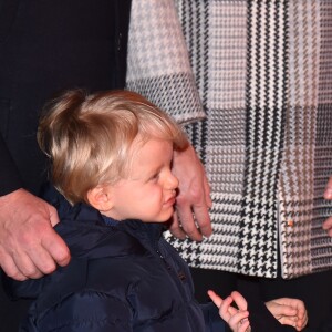 Le prince Albert II de Monaco, la princesse Charlene et leur enfant le prince héritier Jacques et la princesse Gabriella - La famille princière de Monaco lors des traditionnelles célébrations de la Sainte Dévote, sainte patronne de Monaco et de la famille princière, à Monaco. Le 26 janvier 2018 © Bruno Bebert / Bestimage