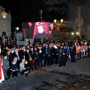 Le prince Albert II de Monaco, la princesse Charlene et leur enfant le prince héritier Jacques et la princesse Gabriella - La famille princière de Monaco lors des traditionnelles célébrations de la Sainte Dévote, sainte patronne de Monaco et de la famille princière, à Monaco. Le 26 janvier 2018 © Bruno Bebert / Bestimage