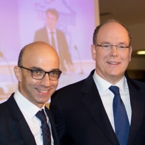 Exclusif - Emmanuel Kessler (président de la chaîne Public Sénat) , le prince Albert II de Monaco, Catherine Troendlé, sénatrice du Haut-Rhin, le 31 janvier 2018 au Sénat à Paris en marge de l'émission "Le Journal des Territoires" présentée par Cyril Viguier sur la chaîne Public Sénat, dont le souverain monégasque était l'invité en direct. © Cyril Moreau/Bestimage