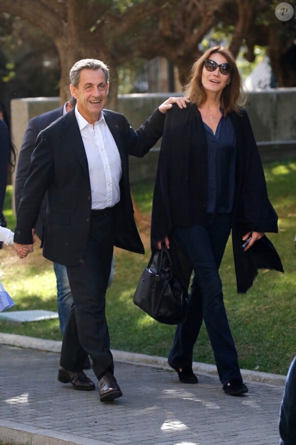 Nicolas Sarkozy, sa femme Carla Bruni et leur fille Giulia arrivent au musée de l'Acropole à Athènes. Le 24 octobre 2017