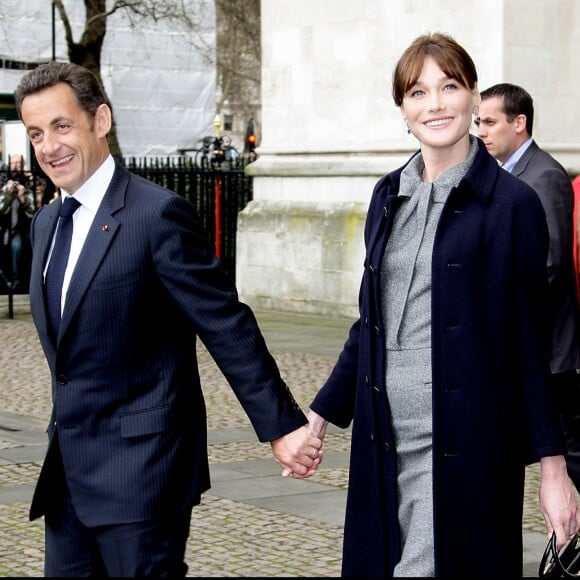 Nicolas Sarkozy et Carla Bruni au Royaume-Uni, mars 2008.