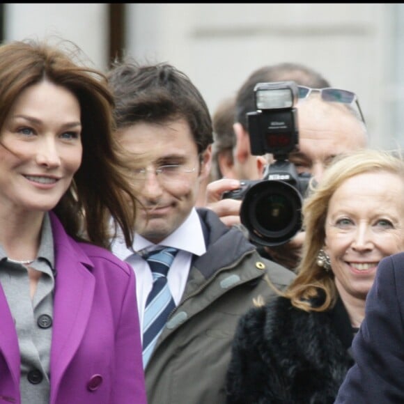 Nicolas Sarkozy et Carla Bruni au Royaume-Uni, mars 2008.