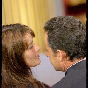 Nicolas Sarkozy et Carla Bruni à l'Elysée, Paris, le 8 décembre 2008.