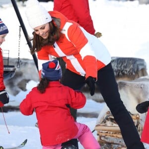 Le prince William, duc de Cambridge et Catherine Kate Middleton (enceinte), duchesse de Cambridge visitent le site de l'école nationale de saut à ski à Oslo le 2 février 2018.  The Duke and Duchess of Cambridge attended the Holmenkollen ski jump then went on to a ski nursery at Ovreseterjern 2 February 2018.02/02/2018 - Oslo