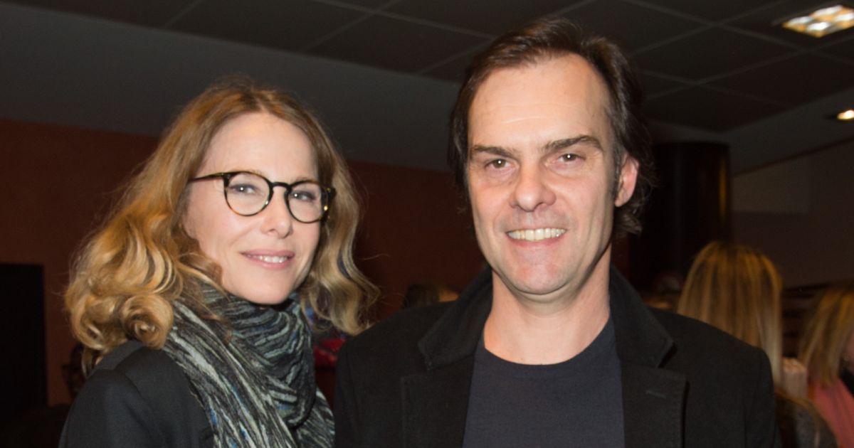 SemiExclusif Pascale Arbillot et Sébastien Thiery lors de la représentation du spectacle Alex SemiExclusif Pascale Arbillot et Sébastien Thiery lors de la représentation du spectacle Alex