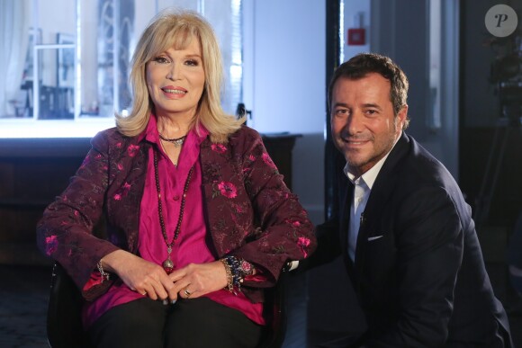 Semi-Exclusif - Amanda Lear - Enregistrement de l'émission "Animaux Stars", diffusée le 17 février 2018 sur la chaine "Animaux" au Bastille Design Center à Paris. Le 28 novembre 2017 © CVS / Bestimage