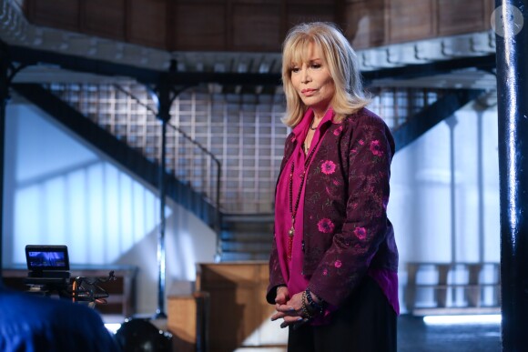 Semi-Exclusif - Amanda Lear - Enregistrement de l'émission "Animaux Stars", diffusée le 17 février 2018 sur la chaine "Animaux" au Bastille Design Center à Paris. Le 28 novembre 2017 © CVS / Bestimage