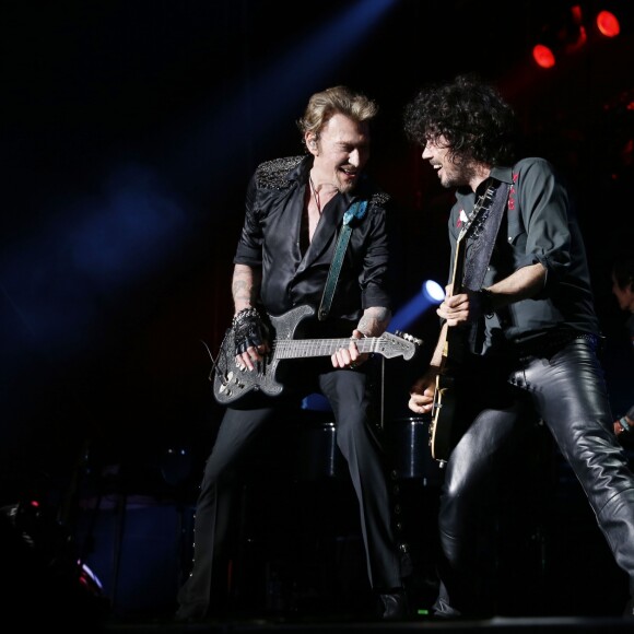 Exclusif - Yarol Poupaud - Johnny Hallyday en concert au POPB de Bercy à Paris - Jour 2 de la tournée "Born Rocker Tour". Le 15 juin 2013
