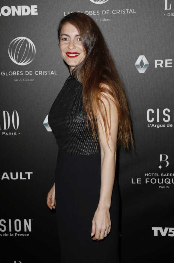 Audrey Dana - Photocall - 12ème cérémonie des Globes de Cristal au Lido à Paris, le 12 février 2018. © Rachid Bellak / Pool / Bestimage
