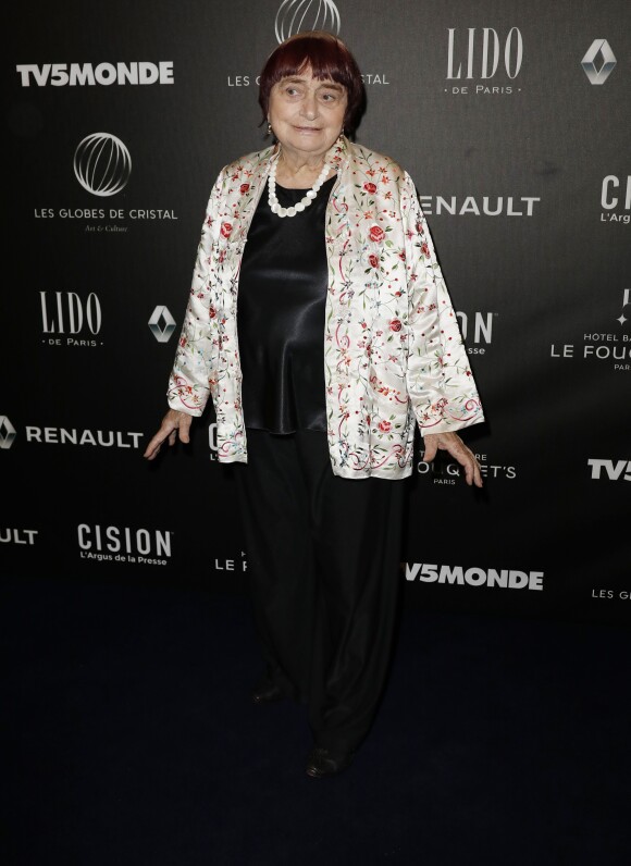 Agnès Varda - Photocall - 12ème cérémonie des Globes de Cristal au Lido à Paris, le 12 février 2018. © Rachid Bellak / Pool / Bestimage