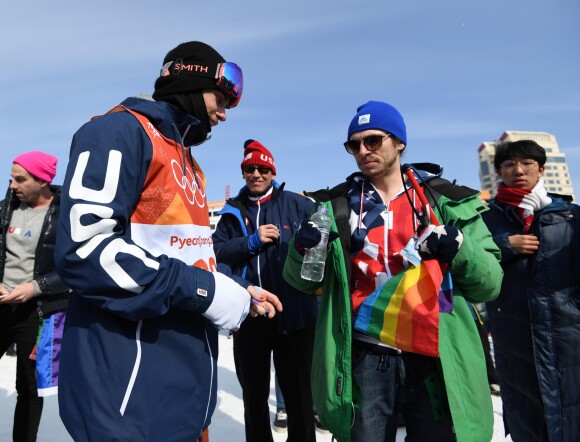 Feb 18, 2018; Pyeongchang, South Korea; Gus Kenworthy (USA) with family and friends sporting rainbow flags after his first run during the men's slopestyle freestyle skiing qualifications during the Pyeongchang 2018 Olympic Winter Games at Phoenix Snow Park. Mandatory Credit: Kyle Terada/USA TODAY Sports/Sipa USA18/02/2018 - Pyeongchang