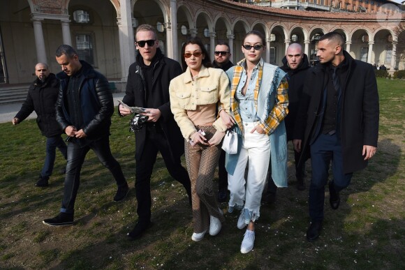 Gigi et Bella Hadid à Milan, le 21 février 2018.