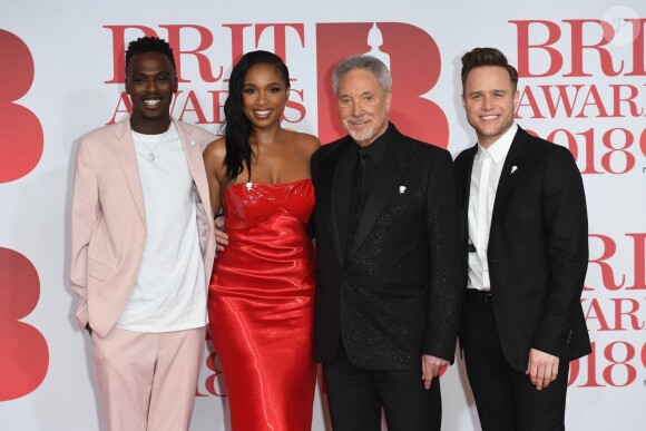 Mo Adeniran, Jennifer Hudson, Tom Jones, Olly Murs lors de la soirée des 38ème Brit Awards à l'O2 Arena à Londres le 21 février 2018.