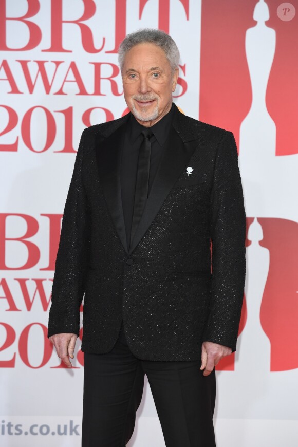 Tom Jones lors de la soirée des 38ème Brit Awards à l'O2 Arena à Londres le 21 février 2018.