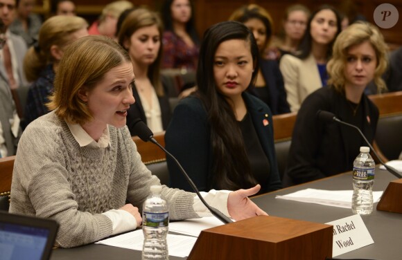 Evan Rachel Wood témoigne devant le Congrès américain, à Washington le 27 février 2018. L'actrice défend le Survivors' Bill of Rights Act pour le svictimes d'abus sexuels.