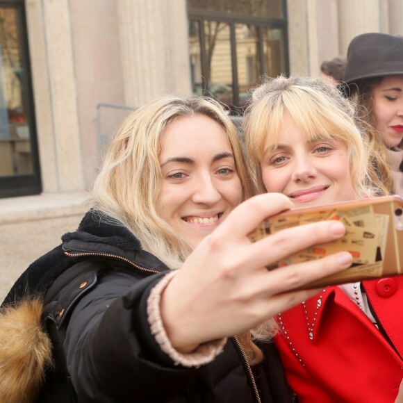 Mélanie Laurent à l'issue du défilé de mode automne-hiver 2018/2019 " Miu Miu " à Paris le 6 juin 2018 © CVS / Veeren / Bestimage