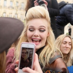 Elle Fanning à l'issue du défilé de mode automne-hiver 2018/2019 " Miu Miu " à Paris le 6 juin 2018 © CVS / Veeren / Bestimage