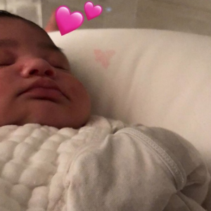 La fille Kylie Jenner et Travis Scott, Stormi, dans une vidéo publiée sur le compte Instagram de Kylie le 6 mars 2018