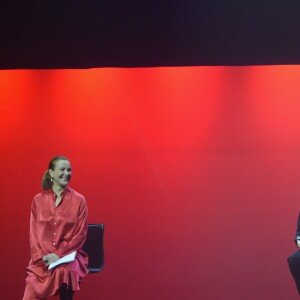 Carole Bouquet, Muriel Robin et Anne Le Nen lors de la représentation de la pièce "Les Monologues du Vagin" à Bobino. Paris, le 8 mars 2018. © Guirec Coadic/Bestimage