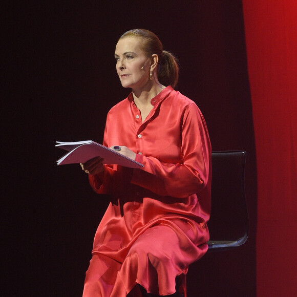 Carole Bouquet lors de la représentation de la pièce "Les Monologues du Vagin" à Bobino. Paris, le 8 mars 2018. © Guirec Coadic/Bestimage