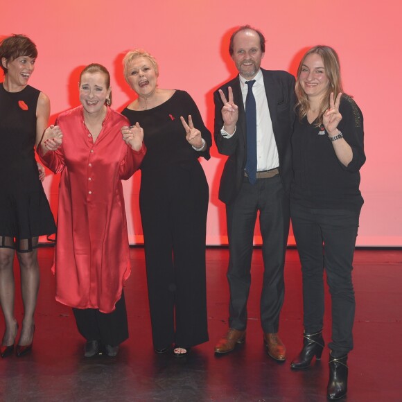 Anne Le Nen, Carole Bouquet, Muriel Robin, Jean-Marc Dumontet lors de la représentation de la pièce "Les Monologues du Vagin" à Bobino. Paris, le 8 mars 2018. © Guirec Coadic/Bestimage