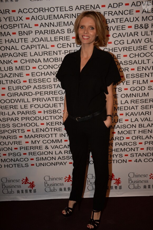 Sylvie Tellier (enceinte) - Photocall du déjeuner du Chinese Business Club pour la journée internationale des droits des femmes au Pavillon Cambon à Paris, le 8 mars 2018. © Rachid Bellak/Bestimage