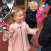 Gabriella et Jacques de Monaco dans une aire de jeux pour enfants. La princesse Charlene de Monaco a publié le 21 janvier 2018 sur son compte Instagram des photos de ses enfants le prince Jacques et la princesse Gabriella prises lors d'une "matinée fun" où ils ont joué au square et visité l'exposition Bugatti aux Terrasses de Fontvieille.