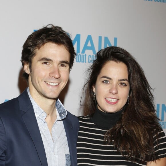 Anouchka Delon et son compagnon Julien Dereims lors de l'avant-première du film "Demain tout commence" au Grand Rex à Paris le 28 novembre 2016.