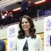 La duchesse Catherine de Cambridge, enceinte, et le prince William ont pris part le 22 mars 2018 à un événement organisé par l'association SportsAid dans l'enceinte sportive La Copper Box au Parc olympique de Londres. Il s'agissait de la dernière journée d'engagements de Kate avant son congé maternité.