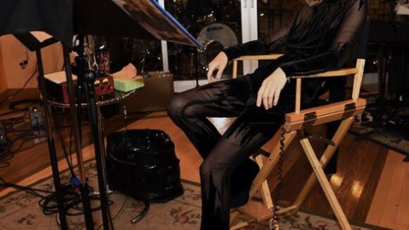 Céline Dion : Malade et écartée de la scène mais... en studio ?