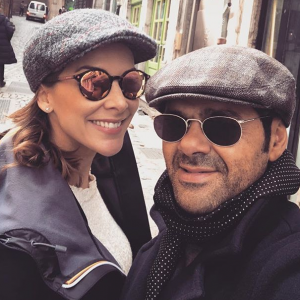 Mélissa Theuriau et Jamel Debbouze visitent Lyon pendant la tournée de l'humoriste, en représentation dans toute la France. Photo publiée le 28 mars 2018 sur Instagram.