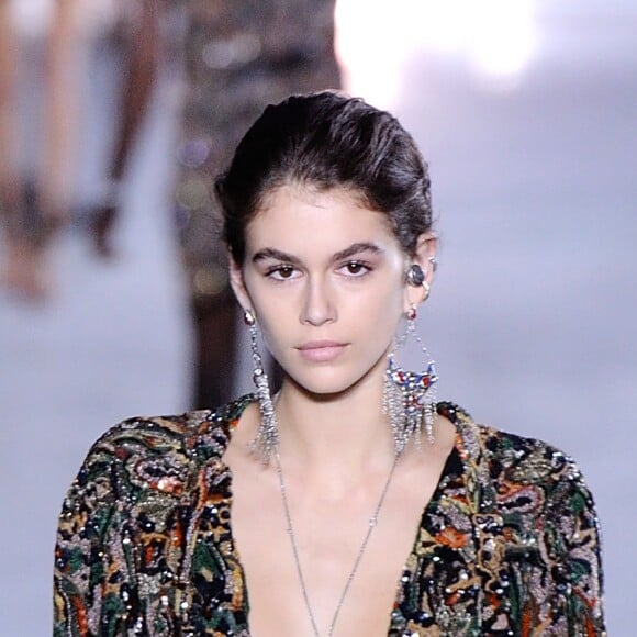 Kaia Gerber - Défilé Saint Laurent, collection printemps-été 2018 à Paris, le 26 septembre 2017.