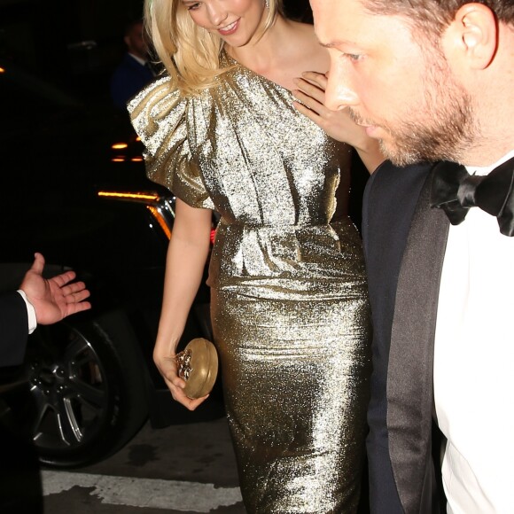 Karlie Kloss - Les célébrités arrivent à une soirée qui est censé être le mariage de Gwyneth Paltrow et de son fiancé Brad Falchuk à Los Angeles le 14 avril 2018.