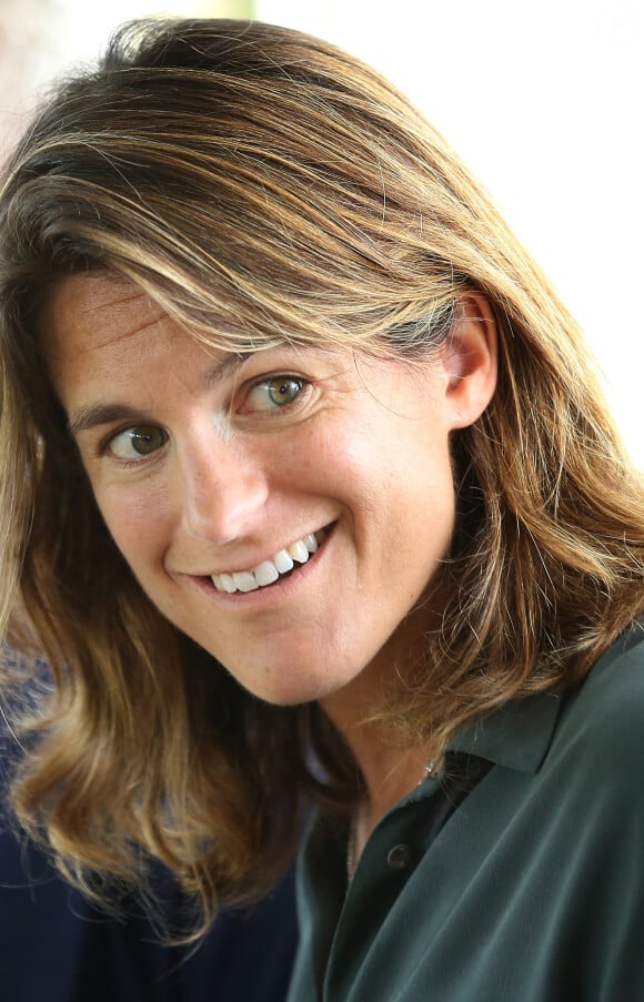 Semi Exclusif - Amélie Mauresmo lors de l'inauguration du nouveau chai du Château Les Carmes Haut-Brion dessiné par Philippe Starck et Luc-Arsène Henry à Bordeaux le 24 juin 2016. © Patrick Bernard / Quentin Salinier / Bestimage