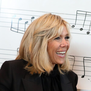 La Première Dame Brigitte Macron (Trogneux) visite l'école d'art "Duke Ellington School of the Arts" (école des arts du spectacle) à Washington, The District, Etats-Unis, le 25 avril 2018. © Dominique Jacovides/Bestimage