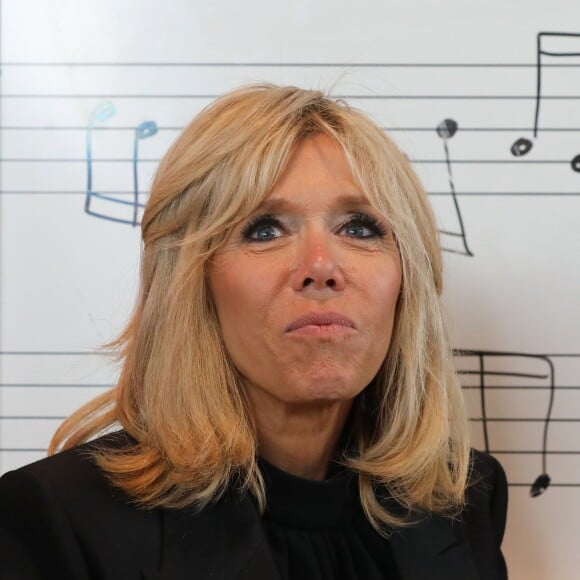 La Première Dame Brigitte Macron (Trogneux) visite l'école d'art "Duke Ellington School of the Arts" (école des arts du spectacle) à Washington, The District, Etats-Unis, le 25 avril 2018. © Dominique Jacovides/Bestimage