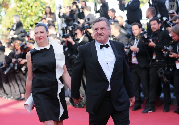 Daniel Auteuil et sa femme Aude Ambroggi - Montee des marches du film "La Venus a la fourrure" lors du 66eme festival du film de Cannes. Le 25 mai 2013