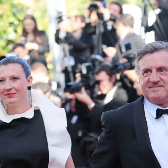 Daniel Auteuil et sa femme Aude Ambroggi - Montee des marches du film "La Venus a la fourrure" lors du 66eme festival du film de Cannes. Le 25 mai 2013