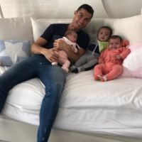 Cristiano Ronaldo : Nouveaux portraits de ses trois bébés qui ont bien changé