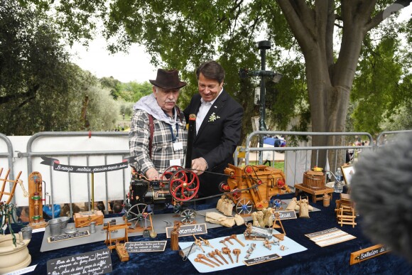 Exclusif - Christian Estrosi, le maire de Nice - Christian Estrosi (le maire de Nice) et sa femme Laura Tenoudji ont fêté en famille le 1er mai dans les jardins de Cimiez pour la Fête des Mai à Nice, le 1er mai 2018. © Bruno Bebert/Bestimage