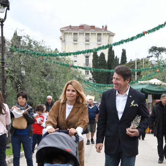 Exclusif - Christian Estrosi, le maire de Nice, et sa femme Laura Tenoudji avec leur fille Bianca - Christian Estrosi (le maire de Nice) et sa femme Laura Tenoudji ont fêté en famille le 1er mai dans les jardins de Cimiez pour la Fête des Mai à Nice, le 1er mai 2018. © Bruno Bebert/Bestimage