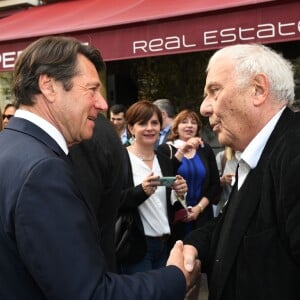 Exclusif - Christian Estrosi, le maire de Nice, et Philippe Sollers, l'écrivain et journaliste, pendant la 2ème édition du "Prix littéraire de la Petite Maison" à Nice, France, le 5 mai 2018. N.Rubi a décidé de créer "Le Prix de la Petite Maison" qui vise à récompenser un auteur pour un roman paru dans l'année. Le jury, présidé par P.Besson, a décerné le Prix de la Petite Maison 2018, au roman "Centre" de P.Sollers. © Bruno Bebert/Bestimage