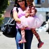 Kristin Davis est allée chercher sa fille Gemma à son cours de danse classique à Brentwood. Le 16 août 2014