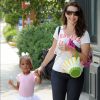 Kristin Davis et sa fille Gemma quittent un cours de danse classique à Brentwood. Los Angeles, le 2 août 2014.