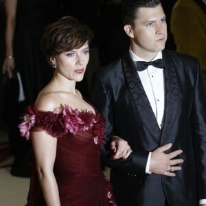 Scarlett Johansson et son compagnon Colin Jost au Met Gala à New York, le 7 mai 2018  © Charles Guerin / Bestimage