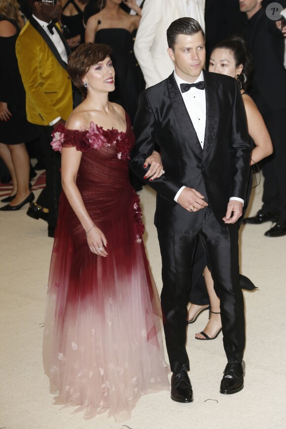 Scarlett Johansson et son compagnon Colin Jost au Met Gala à New York, le 7 mai 2018  © Charles Guerin / Bestimage
