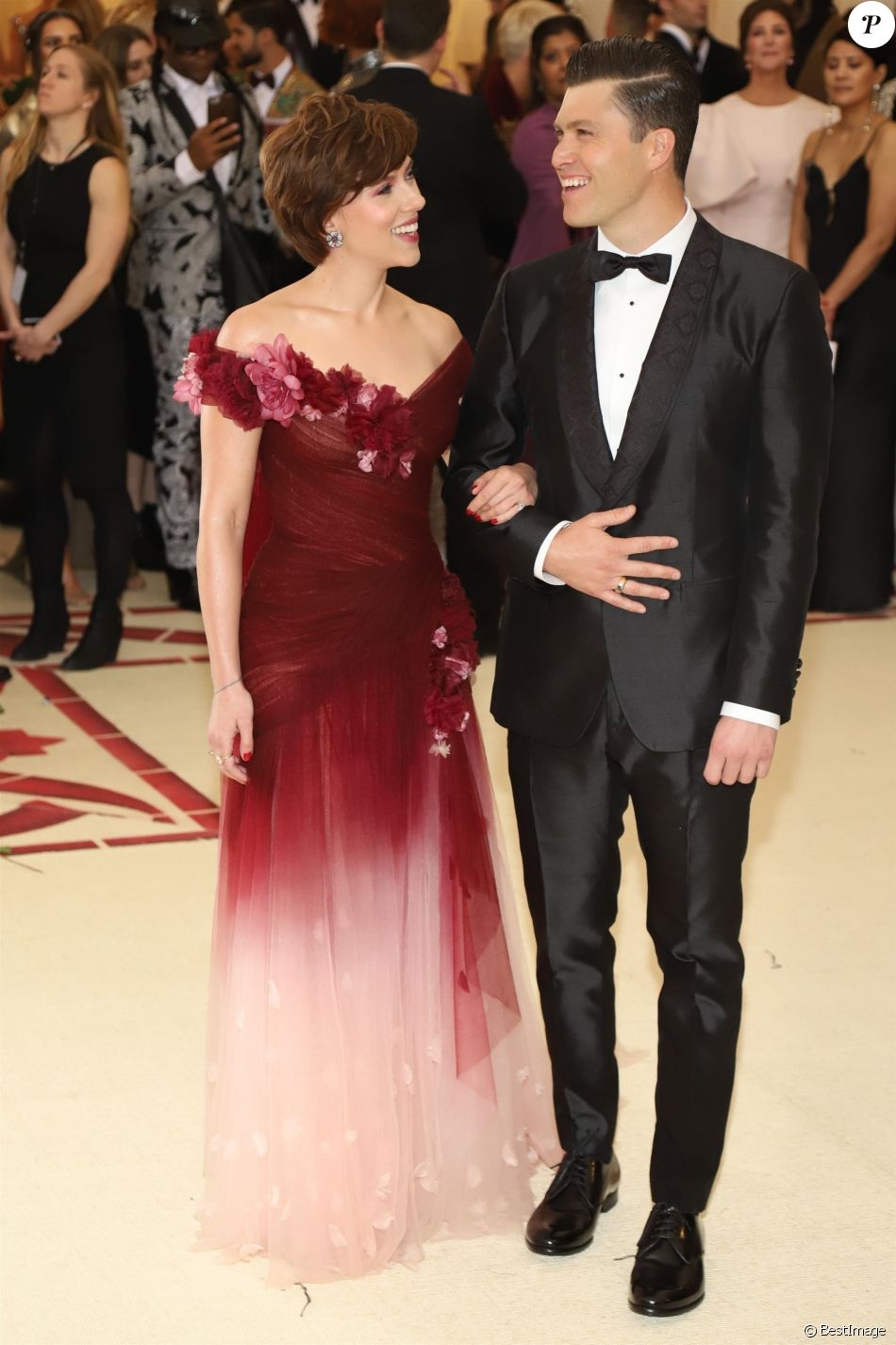 Scarlett Johansson et son compagnon Colin Jost -au Met Gala à New York, le 7 mai 2018 - Purepeople