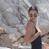 Kendall Jenner s'éclate avec une amie à l'hôtel du Cap-Eden-Roc, lors du 71ème Festival International du Film de Cannes. Antibes, le 11 mai 2018.