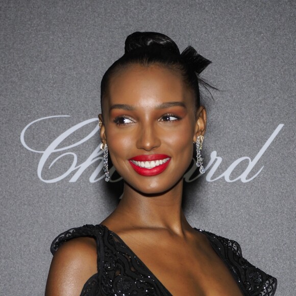 Jasmine Tookes au photocall de la soirée "Chopard Secret Night" au Château de la Croix des Gardes lors du 71ème Festival International du Film de Cannes, le 11 mai 2018. © Jacovides-Borde-Moreau/Bestimage